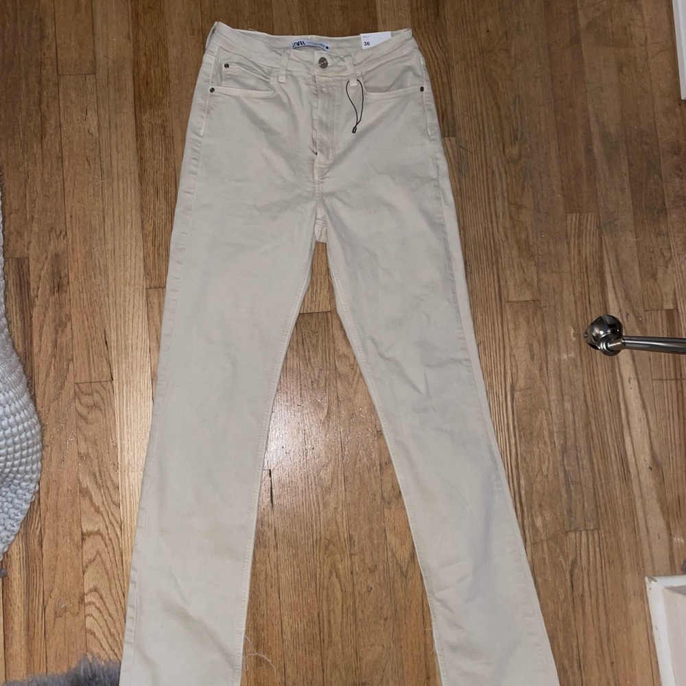 Never worn Zara pants